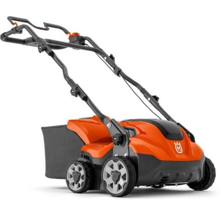 Husqvarna Akkumulátoros gyepszellőztető SC 138i (csak gép)
