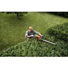 HUSQVARNA 215 iHD 45 akkumulátoros  sövénynyíró